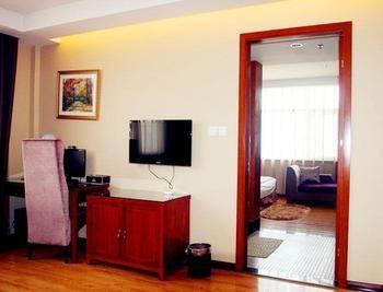 Fu Yuan Business Hotel- Luanchuan Gucheng  Εξωτερικό φωτογραφία